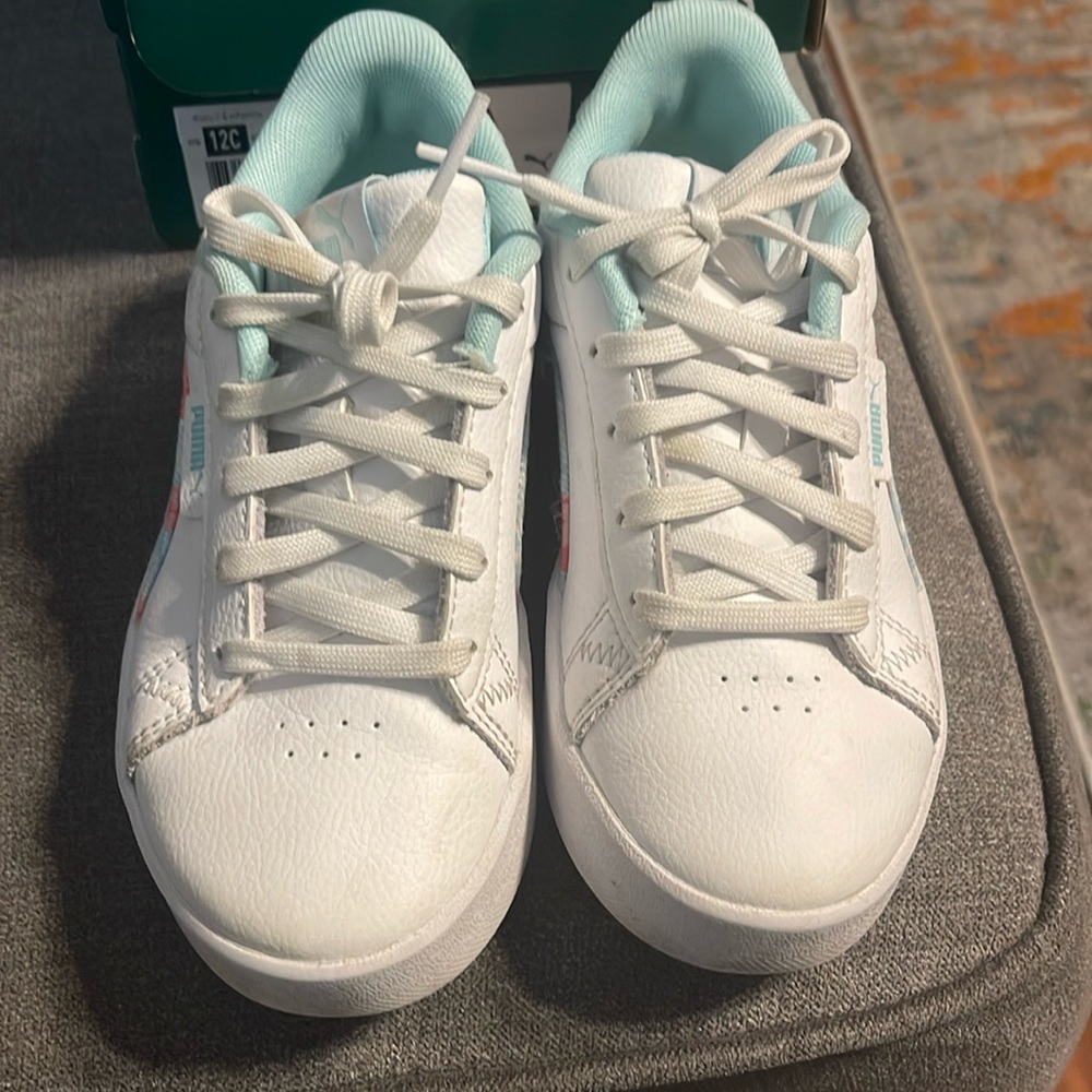 Pumas 12 C